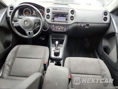 Zdjęcie 8 z 12 samochodu: 2015 VOLKSWAGEN TIGUAN S VIN:WVGAV7AX1FW594206 - miniatura