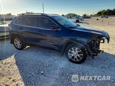 Czwarte zdjęcie samochodu z boku: 2018 JEEP CHEROKEE LATITUDE PLUS VIN:1C4PJLLB4JD552248 - miniatura