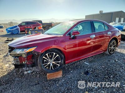 2018 TOYOTA CAMRY SE 4T1B11HK1JU665738 - główne zdjęcie licytacji z USA - miniatura