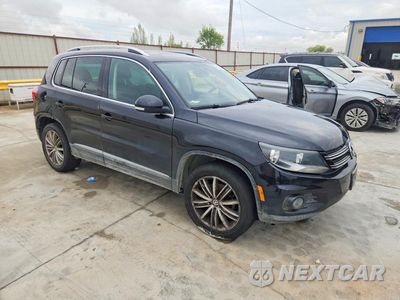 Czwarte zdjęcie samochodu z boku: 2012 VOLKSWAGEN TIGUAN S VIN:WVGAV7AX1CW524877 - miniatura