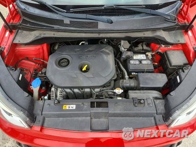 Zdjęcie 12 z 13 samochodu: 2016 KIA SOUL + VIN:KNDJP3A52G7307831 - miniatura