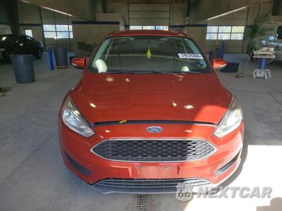 Piąte zdjęcie samochodu w środku: 2018 FORD FOCUS SE VIN:1FADP3FE3JL256883 - miniatura