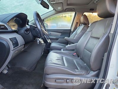 Zdjęcie 7 z 13 samochodu: 2013 HONDA ODYSSEY TOURING VIN:5FNRL5H91DB040500 - miniatura