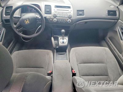 Zdjęcie 8 z 13 samochodu: 2007 HONDA CIVIC LX VIN:1HGFA165X7L117160 - miniatura