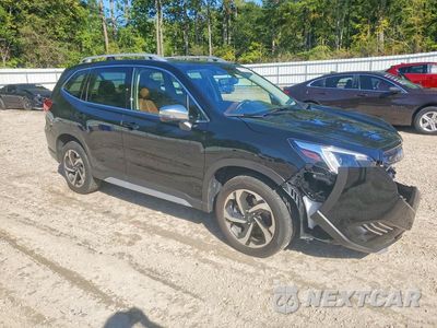 Czwarte zdjęcie samochodu z boku: 2024 SUBARU FORESTER TOURING VIN:JF2SKAMC9RH432485 - miniatura