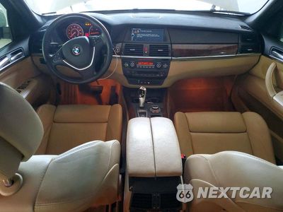 Zdjęcie 8 z 13 samochodu: 2011 BMW X5 XDRIVE35I VIN:5UXZV4C5XBL742171 - miniatura