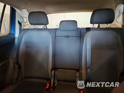 Zdjęcie 10 z 13 samochodu: 2018 VOLKSWAGEN TIGUAN S VIN:3VV0B7AX1JM105838 - miniatura