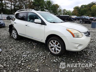 Czwarte zdjęcie samochodu z boku: 2012 NISSAN ROGUE S VIN:JN8AS5MV2CW403470 - miniatura