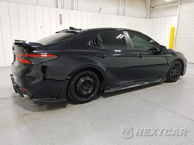 Trzecie zdjęcie samochodu z tyłu: 2020 TOYOTA CAMRY TRD VIN:4T1NZ1AK2LU036637 - miniatura