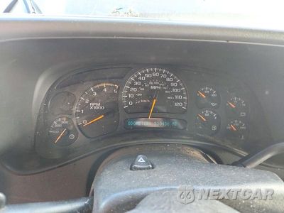 Zdjęcie 9 z 13 samochodu: 2005 CHEVROLET SILVERADO K2500 HEAVY DUTY VIN:1GCHK23205F820153 - miniatura