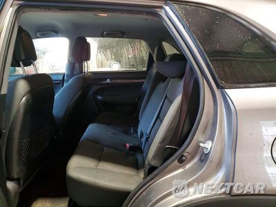 Zdjęcie 11 z 13 samochodu: 2013 KIA SORENTO LX VIN:5XYKTCA60DG394152 - miniatura
