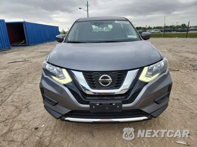 Piąte zdjęcie samochodu w środku: 2019 NISSAN ROGUE S VIN:5N1AT2MV2KC840825 - miniatura