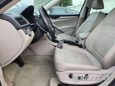 Zdjęcie 7 z 12 samochodu: 2014 VOLKSWAGEN PASSAT SE VIN:1VWBS7A36EC028070 - miniatura
