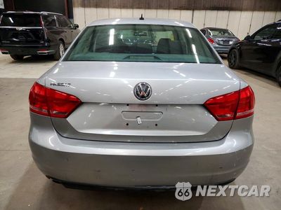 Zdjęcie 6 z 12 samochodu: 2013 VOLKSWAGEN PASSAT S VIN:1VWAP7A30DC004861 - miniatura