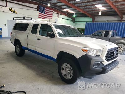 Czwarte zdjęcie samochodu z boku: 2023 TOYOTA TACOMA SR VIN:3TYRX5GN8PT073694 - miniatura