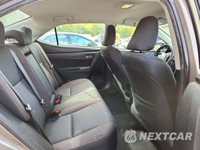 Zdjęcie 10 z 12 samochodu: 2019 TOYOTA COROLLA LE VIN:2T1BURHE2KC161167 - miniatura