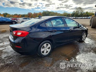 Trzecie zdjęcie samochodu z tyłu: 2017 CHEVROLET CRUZE LS VIN:1G1BC5SM8H7171927 - miniatura