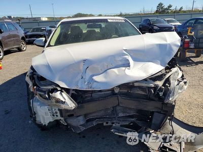 Piąte zdjęcie samochodu w środku: 2013 TOYOTA AVALON HYBRID XLE PREMIUM VIN:4T1BD1EB8DU006975 - miniatura