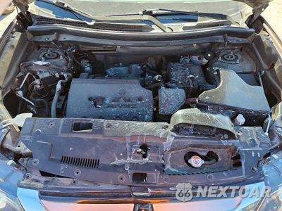 Zdjęcie 12 z 13 samochodu: 2017 MITSUBISHI OUTLANDER ES VIN:JA4AD2A38HZ041927 - miniatura