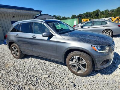 Czwarte zdjęcie samochodu z boku: 2018 MERCEDES-BENZ GLC 300 VIN:WDC0G4JB2JV066261 - miniatura