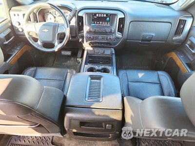 Zdjęcie 8 z 12 samochodu: 2017 CHEVROLET SILVERADO K1500 LTZ VIN:3GCUKSECXHG121233 - miniatura