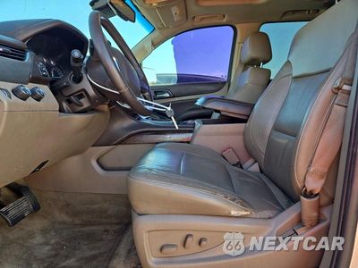 Zdjęcie 7 z 13 samochodu: 2015 CHEVROLET TAHOE K1500 LT VIN:1GNSKBKC2FR126054 - miniatura