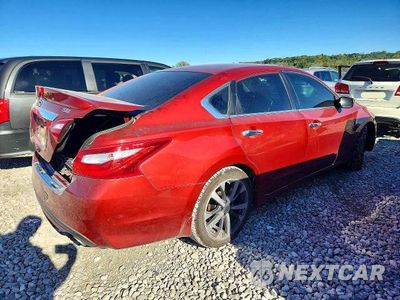 Trzecie zdjęcie samochodu z tyłu: 2016 NISSAN ALTIMA 2.5 SR VIN:1N4AL3AP4GC264121 - miniatura