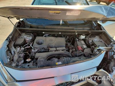 Zdjęcie 12 z 13 samochodu: 2021 TOYOTA RAV4 XLE VIN:2T3W1RFV8MC164324 - miniatura