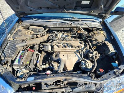 Zdjęcie 11 z 12 samochodu: 2002 HONDA ACCORD SE VIN:1HGCG320X2A014803 - miniatura