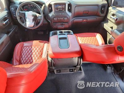 Zdjęcie 8 z 12 samochodu: 2021 CHEVROLET SILVERADO K1500 TRAIL BOSS CUSTOM VIN:1GCPYCEF8MZ168864 - miniatura