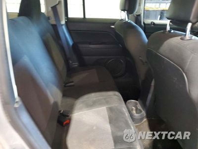 Zdjęcie 11 z 13 samochodu: 2015 JEEP PATRIOT SPORT VIN:1C4NJPBA4FD304726 - miniatura