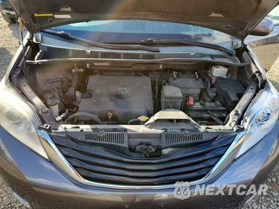 Zdjęcie 12 z 13 samochodu: 2014 TOYOTA SIENNA LE VIN:5TDJK3DC8ES088918 - miniatura