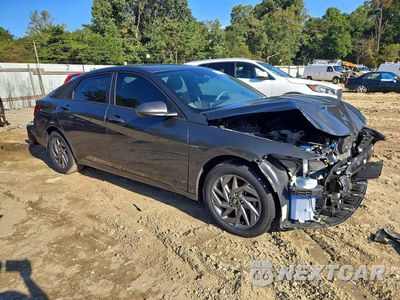 Czwarte zdjęcie samochodu z boku: 2024 HYUNDAI ELANTRA SEL VIN:KMHLM4DG2RU686818 - miniatura