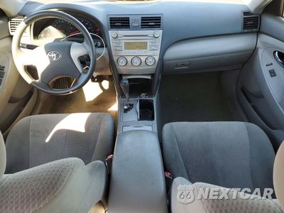 Zdjęcie 8 z 12 samochodu: 2011 TOYOTA CAMRY BASE VIN:4T4BF3EK2BR135691 - miniatura