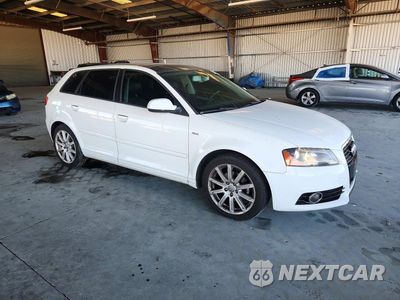 Czwarte zdjęcie samochodu z boku: 2013 AUDI A3 PREMIUM PLUS VIN:WAUKJAFM9DA027779 - miniatura