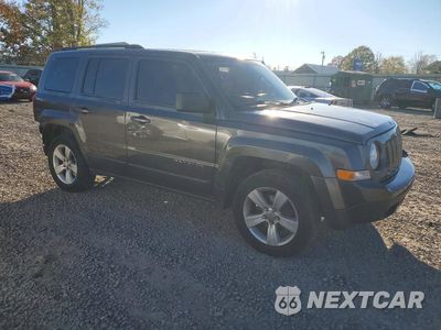 Czwarte zdjęcie samochodu z boku: 2015 JEEP PATRIOT LATITUDE VIN:1C4NJRFB5FD216265 - miniatura