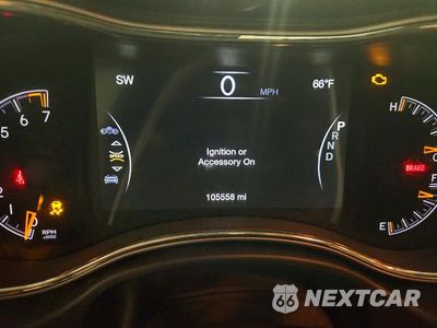 Zdjęcie 9 z 14 samochodu: 2018 JEEP GRAND CHEROKEE LAREDO VIN:1C4RJFAG0JC250955 - miniatura