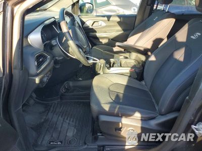 Zdjęcie 7 z 13 samochodu: 2019 CHRYSLER PACIFICA TOURING PLUS VIN:2C4RC1FG8KR605062 - miniatura