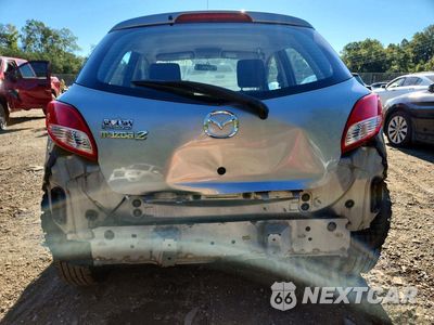 Zdjęcie 6 z 12 samochodu: 2012 MAZDA MAZDA2 VIN:JM1DE1KZ7C0151958 - miniatura