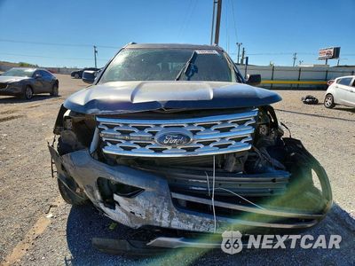 Piąte zdjęcie samochodu w środku: 2018 FORD EXPLORER XLT VIN:1FM5K7D83JGC69395 - miniatura