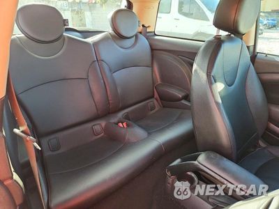 Zdjęcie 10 z 13 samochodu: 2012 MINI COOPER VIN:WMWSU3C50CT258914 - miniatura
