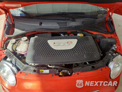 Zdjęcie 11 z 12 samochodu: 2015 FIAT 500 ELECTRIC VIN:3C3CFFGE6FT527461 - miniatura