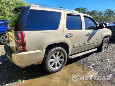 Trzecie zdjęcie samochodu z tyłu: 2009 GMC YUKON DENALI VIN:1GKFK03209R273941 - miniatura