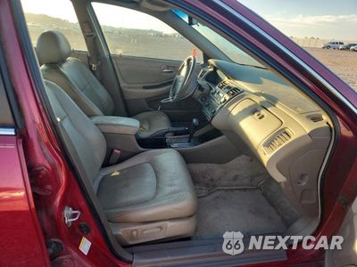 Zdjęcie 7 z 12 samochodu: 2002 HONDA ACCORD EX VIN:1HGCG16592A071911 - miniatura