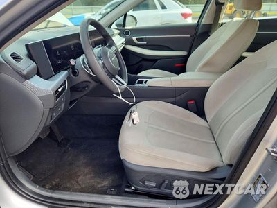 Zdjęcie 7 z 12 samochodu: 2025 HYUNDAI SONATA SEL VIN:KMHL64JA2SA436917 - miniatura