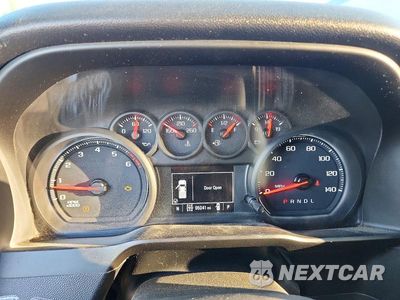 Zdjęcie 9 z 12 samochodu: 2019 CHEVROLET SILVERADO K1500 VIN:3GCUYAEF6KG151730 - miniatura