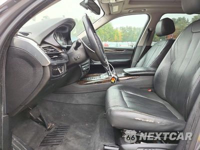 Zdjęcie 7 z 13 samochodu: 2015 BMW X5 XDRIVE35I VIN:5UXKR0C56F0P15913 - miniatura