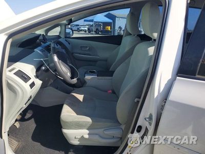 Zdjęcie 7 z 12 samochodu: 2012 TOYOTA PRIUS V THREE VIN:JTDZN3EUXC3025674 - miniatura