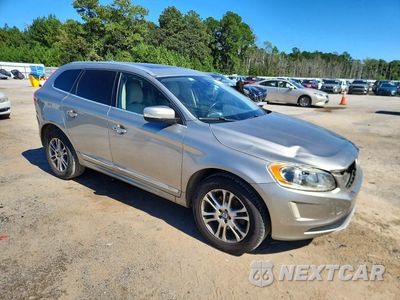 Czwarte zdjęcie samochodu z boku: 2016 VOLVO XC60 T5 PREMIER VIN:YV440MDK7G2906498 - miniatura