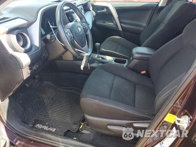 Zdjęcie 7 z 13 samochodu: 2017 TOYOTA RAV4 XLE VIN:2T3RFREV2HW635369 - miniatura